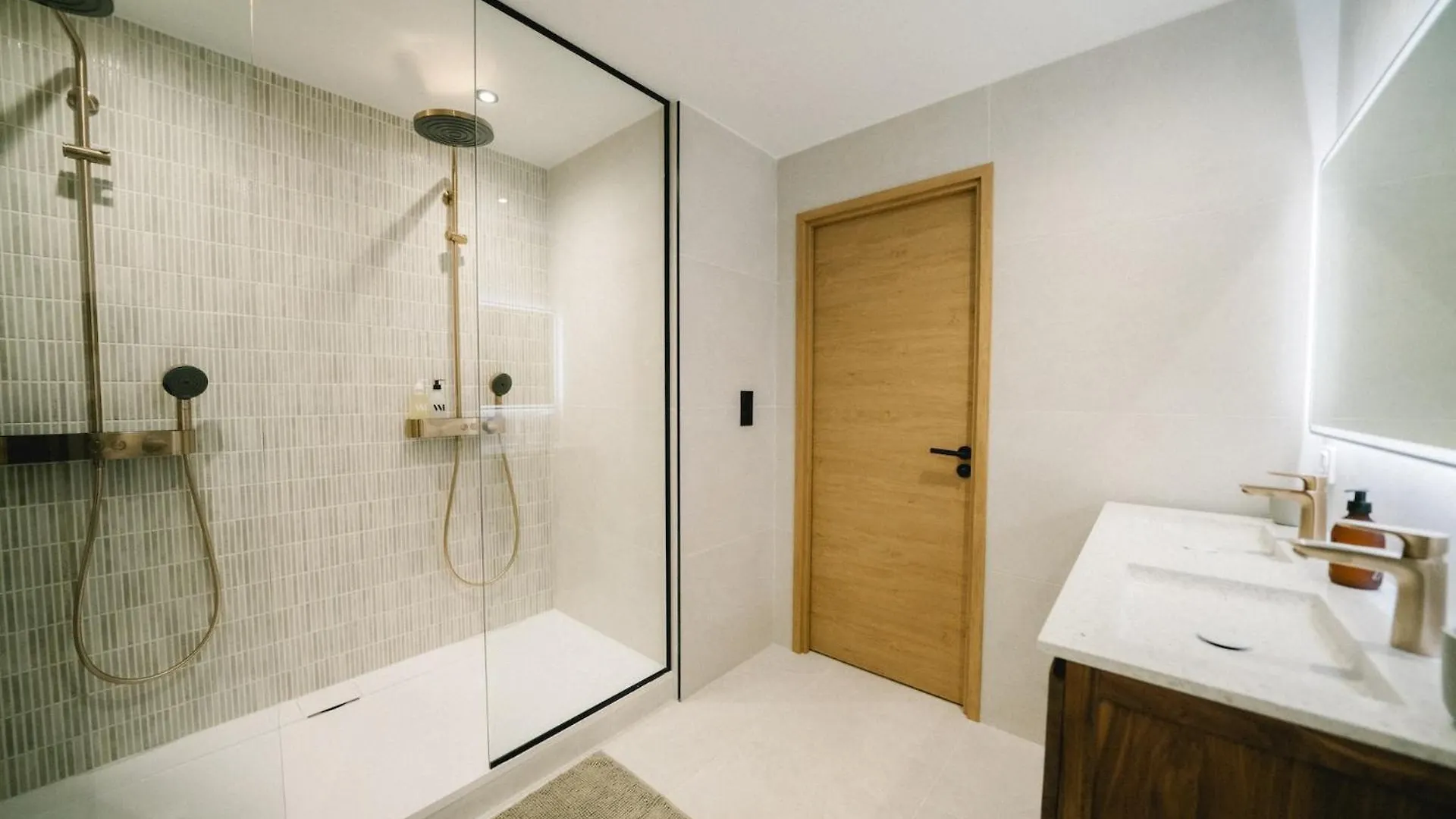 L'Ecrin Annecien By Explorhome Annecy Apartment